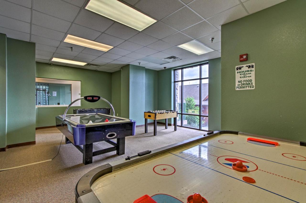 High Above It All Condo With Resort Amenity Access Pigeon Forge Extérieur photo